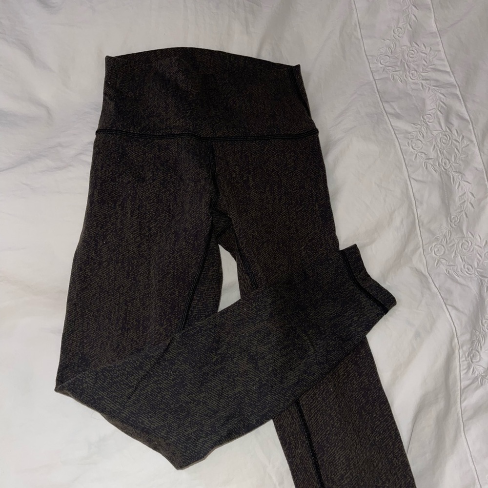 Lululemon Wunder under